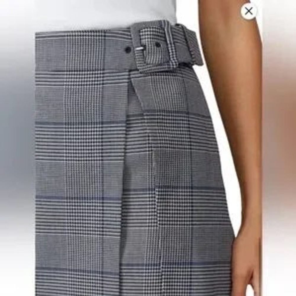Club Monaco Grey Blue Glen Plaid Buckle Wrap Mini Skirt Asymmetrical Hem Size 12 - Picture 3 of 11